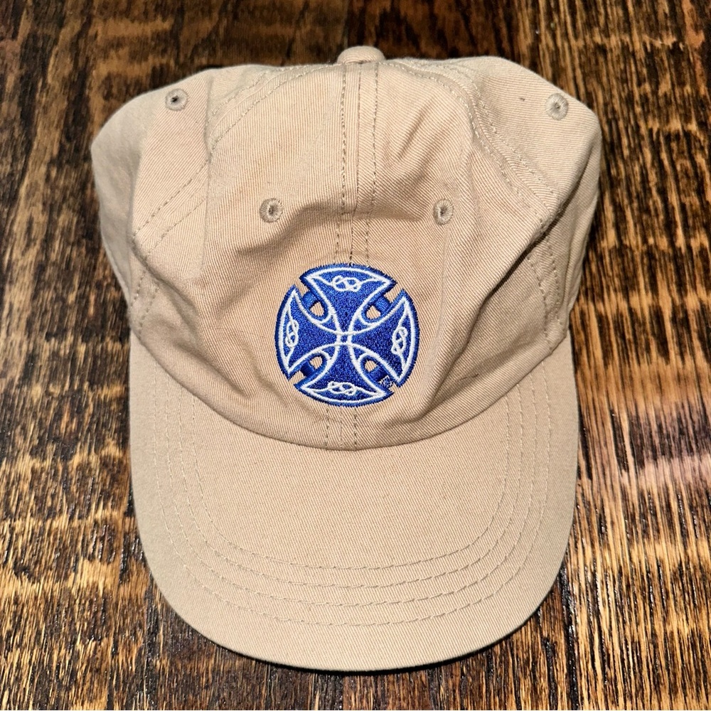 Cobra Beige Cap